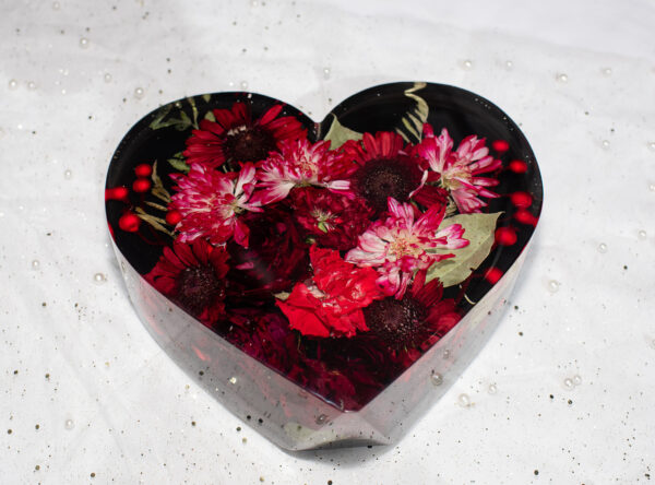 Resin Heart Wedding Flower preservation Memorial